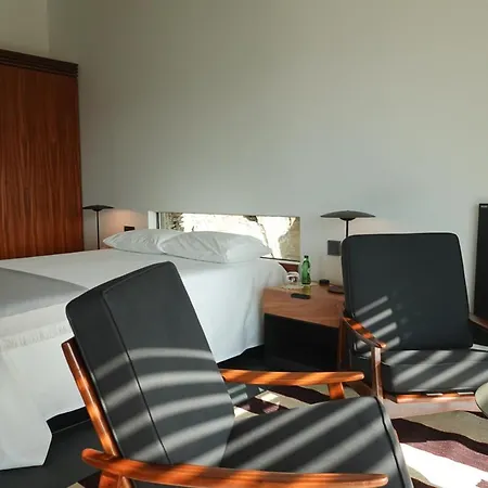 Sleeps 2 With Air Con And Wifi * Casal de Loivos